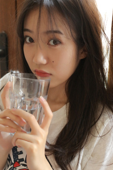 学长含着她的乳奶揉搓揉捏小说